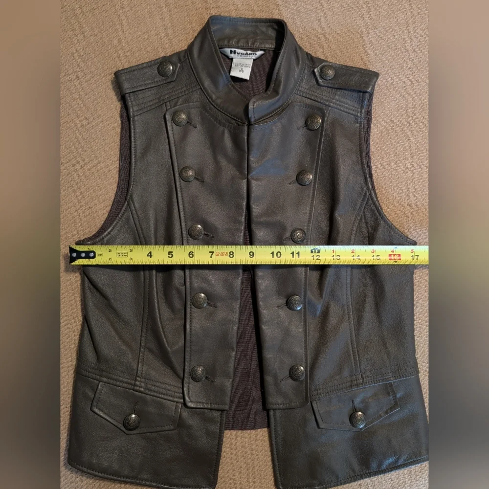 Nygard Collection Brown Leather Steampunk Style Vest Hook Closure Button Detail - Picture 13 of 14